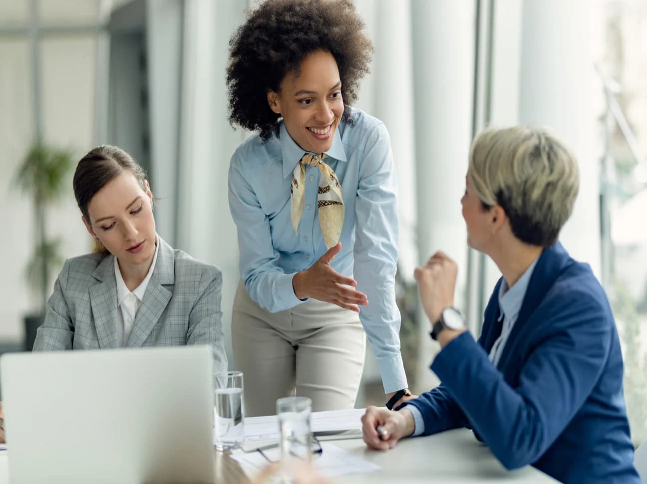 Executive Search & Headhunting